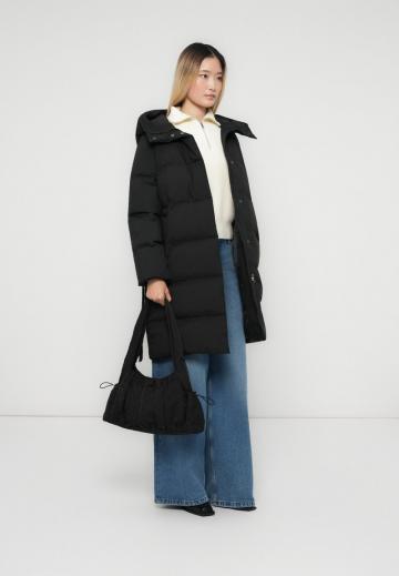 Пуховое пальто