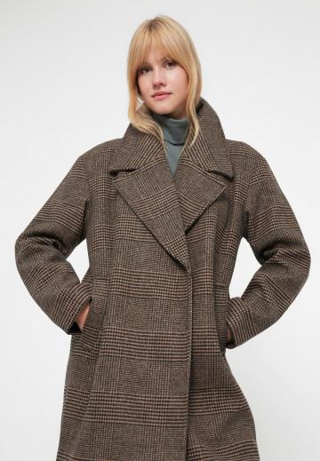 Шерстяное пальто