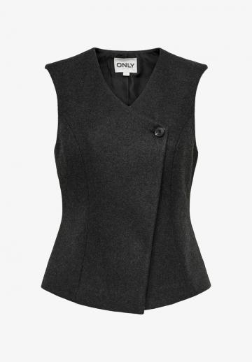 Джинсовая жилетка