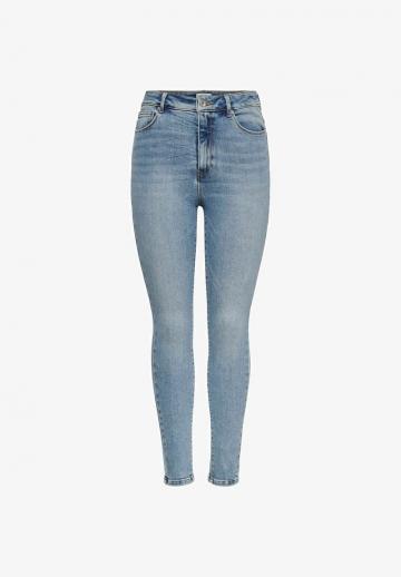 Узкие джинсы