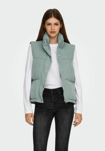 Вельветовая куртка