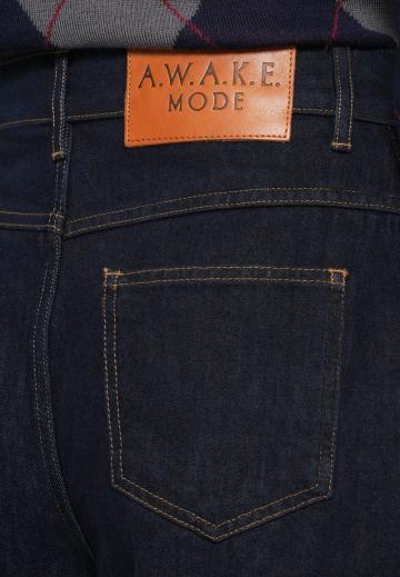 Джинсы бойфренда