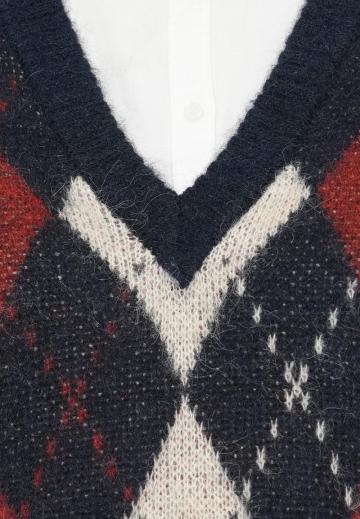 Пуловер без рукавов