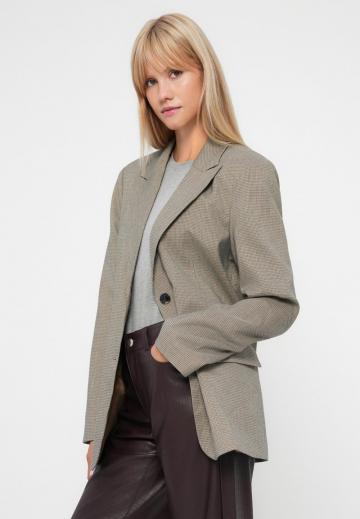 Длинный блейзер