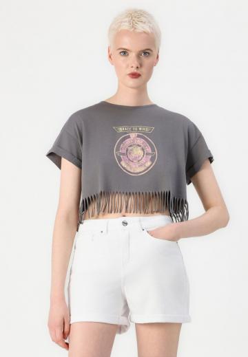 Джинсовые шорты