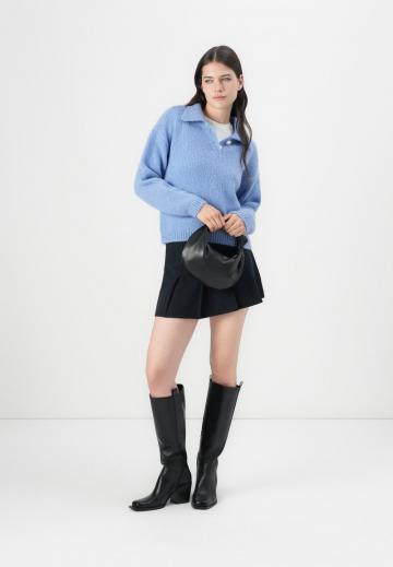 Пуловер с воротником поло