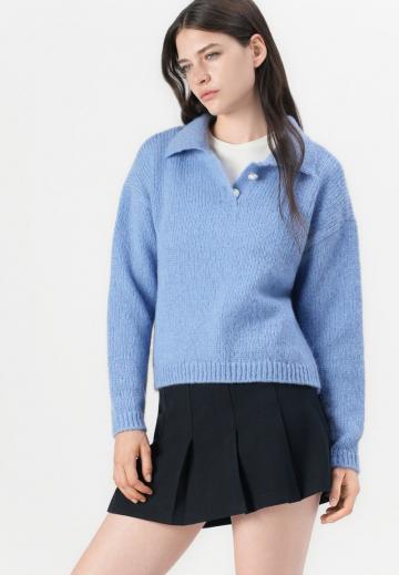 Пуловер с воротником поло