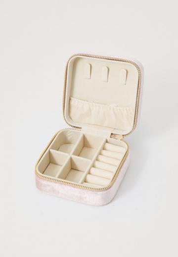 Косметичка