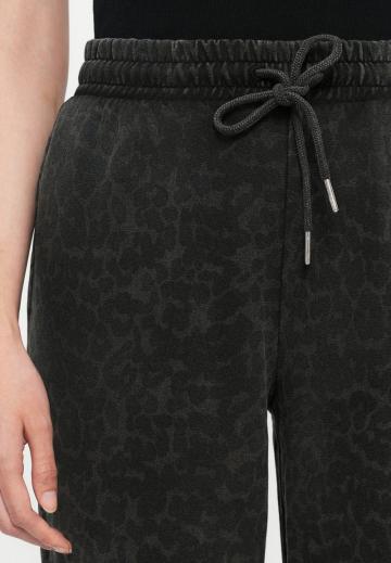 Спортивные штаны