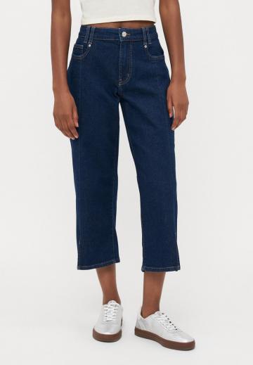 Короткие джинсы