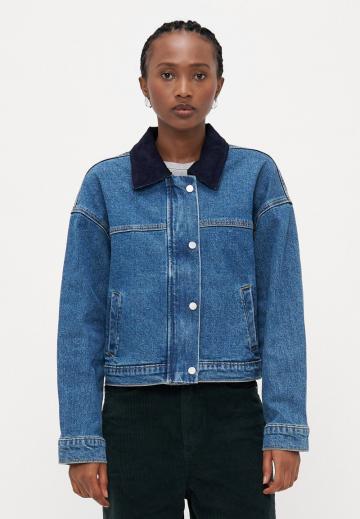 Джинсовая куртка