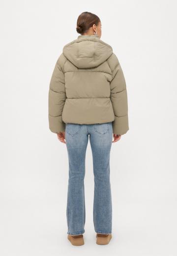 Зимняя куртка