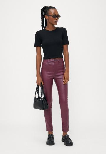 Узкие джинсы