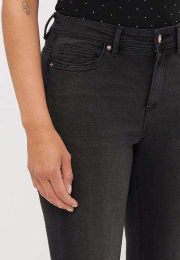 Клешеные джинсы