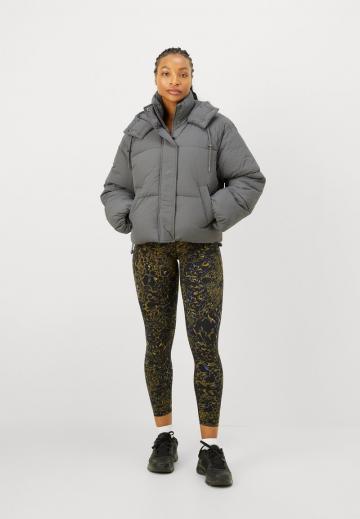 Спортивная куртка