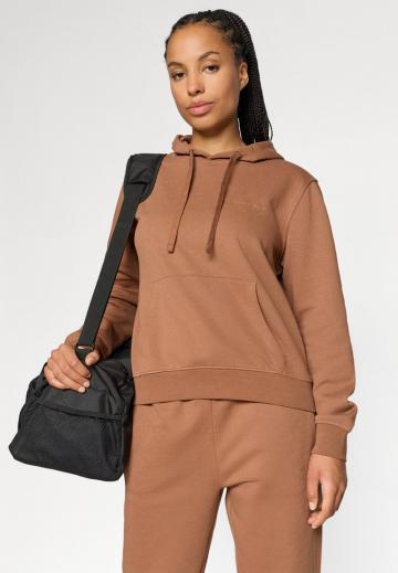 Спортивная толстовка