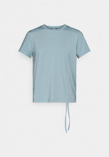 Спортивная майка