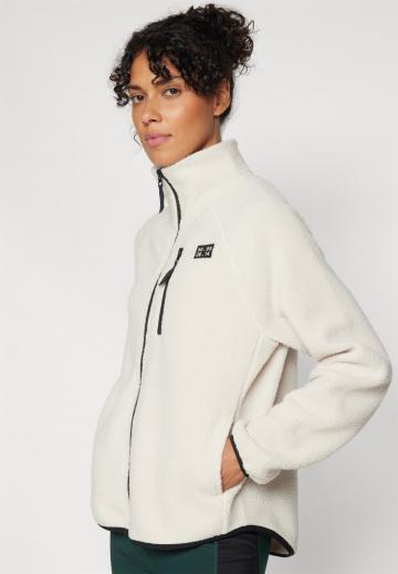 Флисовая куртка