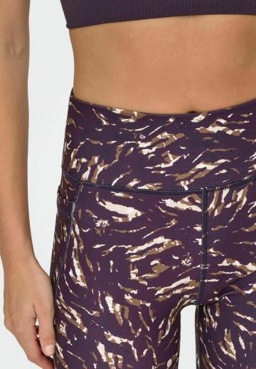 Спортивные штаны