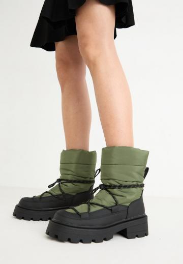 Зимние ботинки