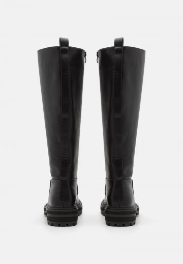 Сапоги на платформе