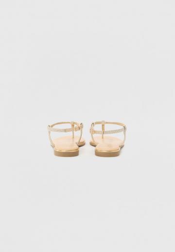 Гандбольные кроссовки