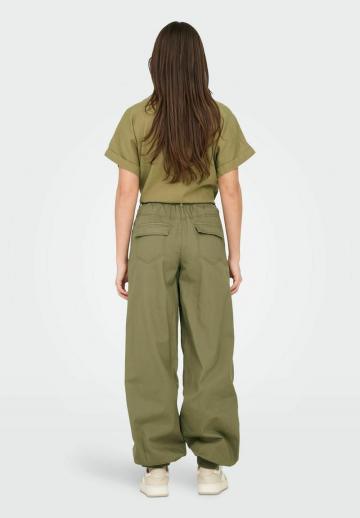 Свободные джинсы