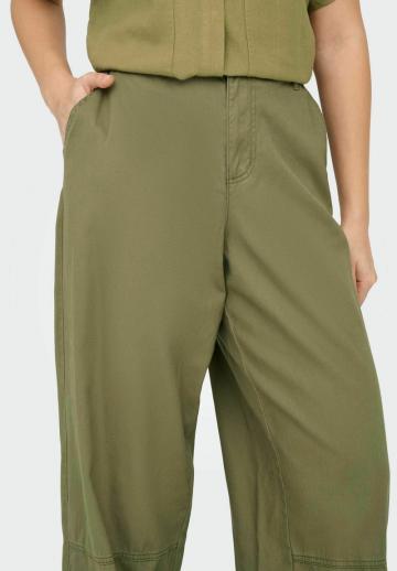 Свободные джинсы