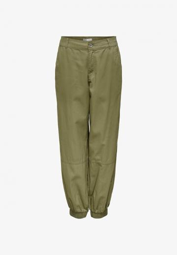 Свободные джинсы