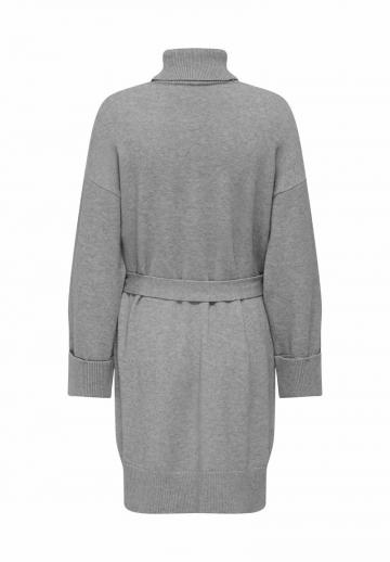 Вязаное платье