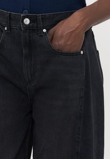 Свободные джинсы