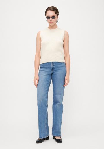 Пуловер без рукавов