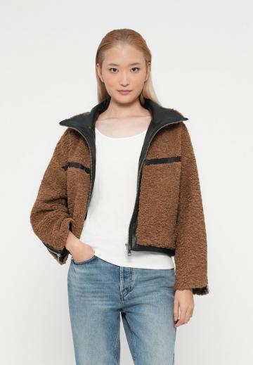 Флисовая куртка