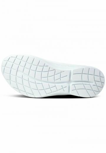 Гандбольные кроссовки