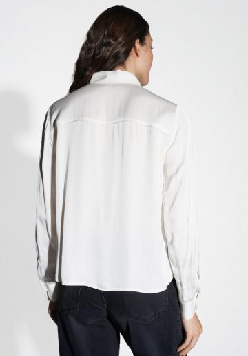 Атласная блузка