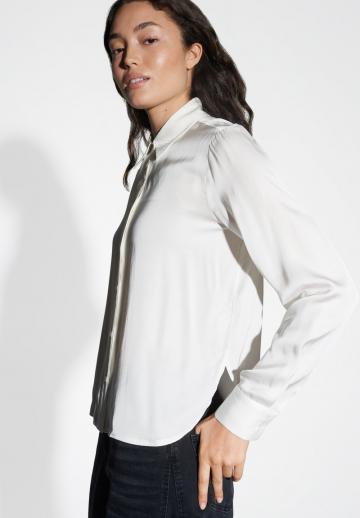 Атласная блузка