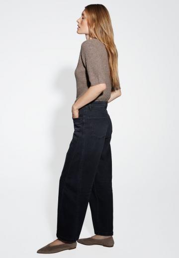 Свободные джинсы