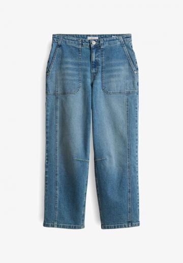 Короткие джинсы