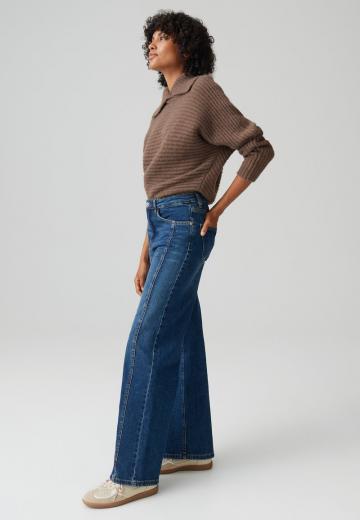 Прямые джинсы