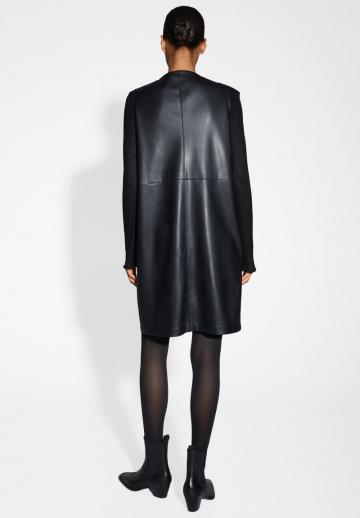 Короткое платье