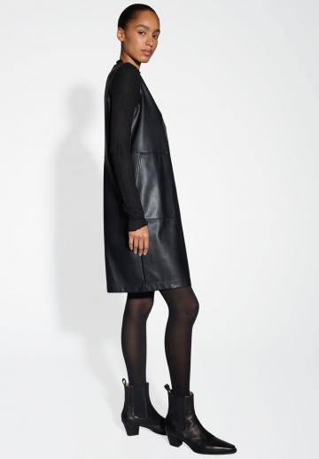 Короткое платье