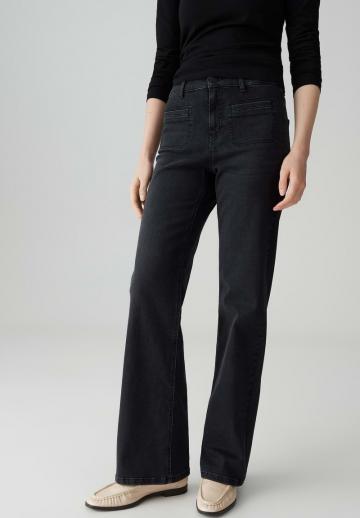 Клешеные джинсы