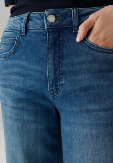 Короткие джинсы