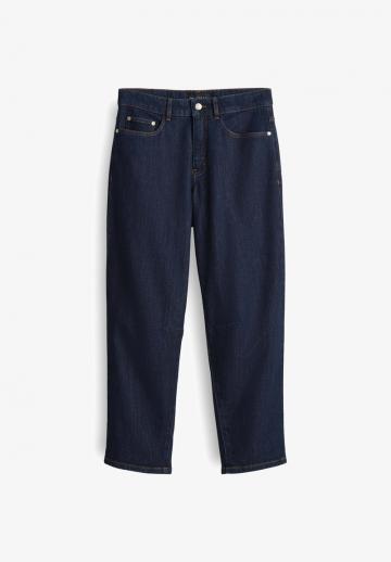 Короткие джинсы