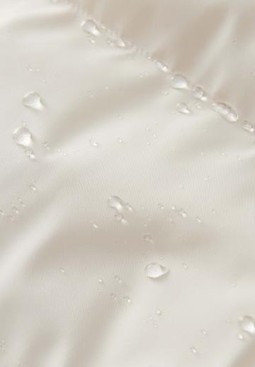 Длинный жилет