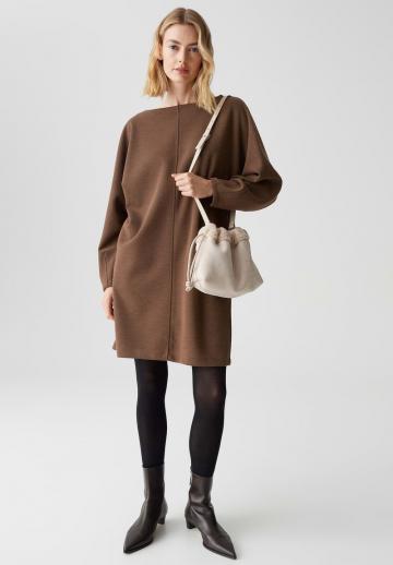 Короткое платье