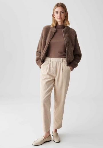 Пуховой жилет