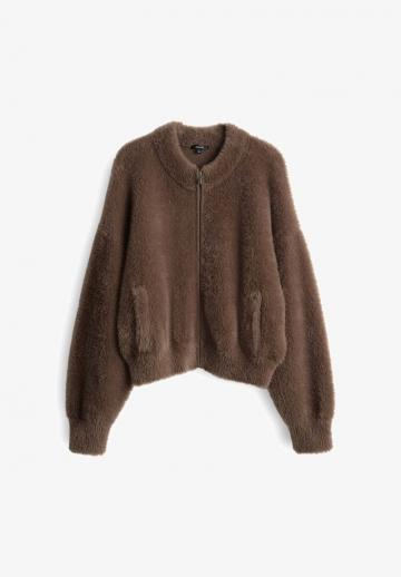 Пуховой жилет