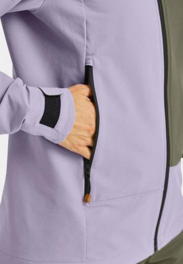 Спортивная куртка