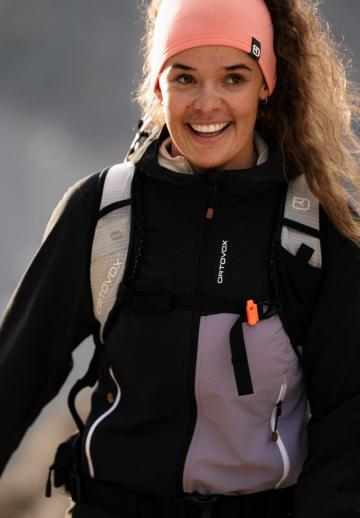 Спортивная куртка